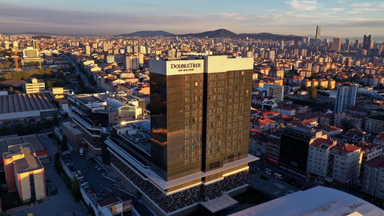 Hotel Doubletree By Hilton Istanbul Umraniye Esterno foto DoubleTree by Hilton Istanbul Old Airport